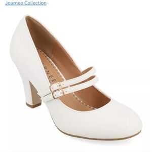 Journee Collection Windy Women's Mary Jane High in white size 8 1/2 new heels